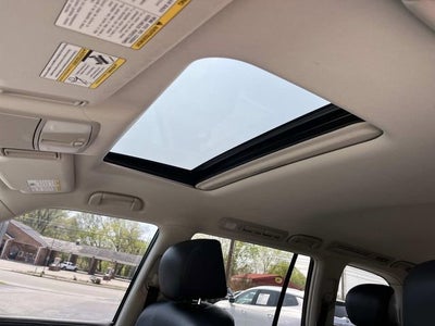 2012 INFINITI QX56 7-passenger