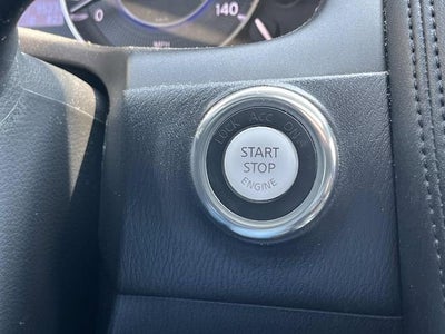 2012 INFINITI QX56 7-passenger